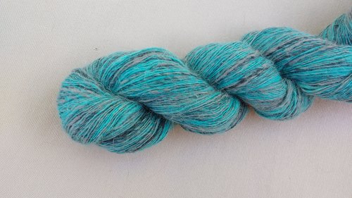 filé main, fil à tricoter, yarn to knit, weave, tisser, tricot, tissage, angora