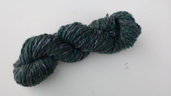 filé main, fil à tricoter, yarn to knit, weave, tisser, tricot, tissage